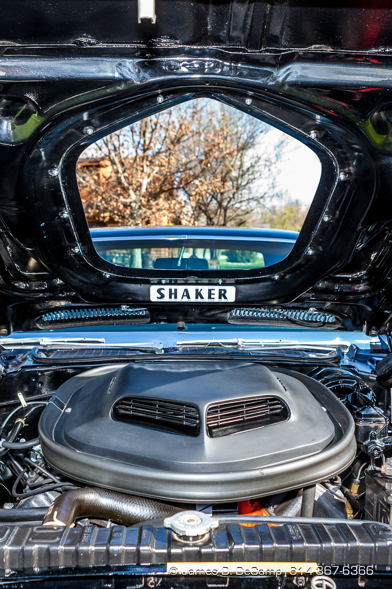 A 1971 Hemi Cudda photographed Friday April 1, 2016. (© James D. DeCamp | http://www.JamesDeCamp.com | 614-367-6366)