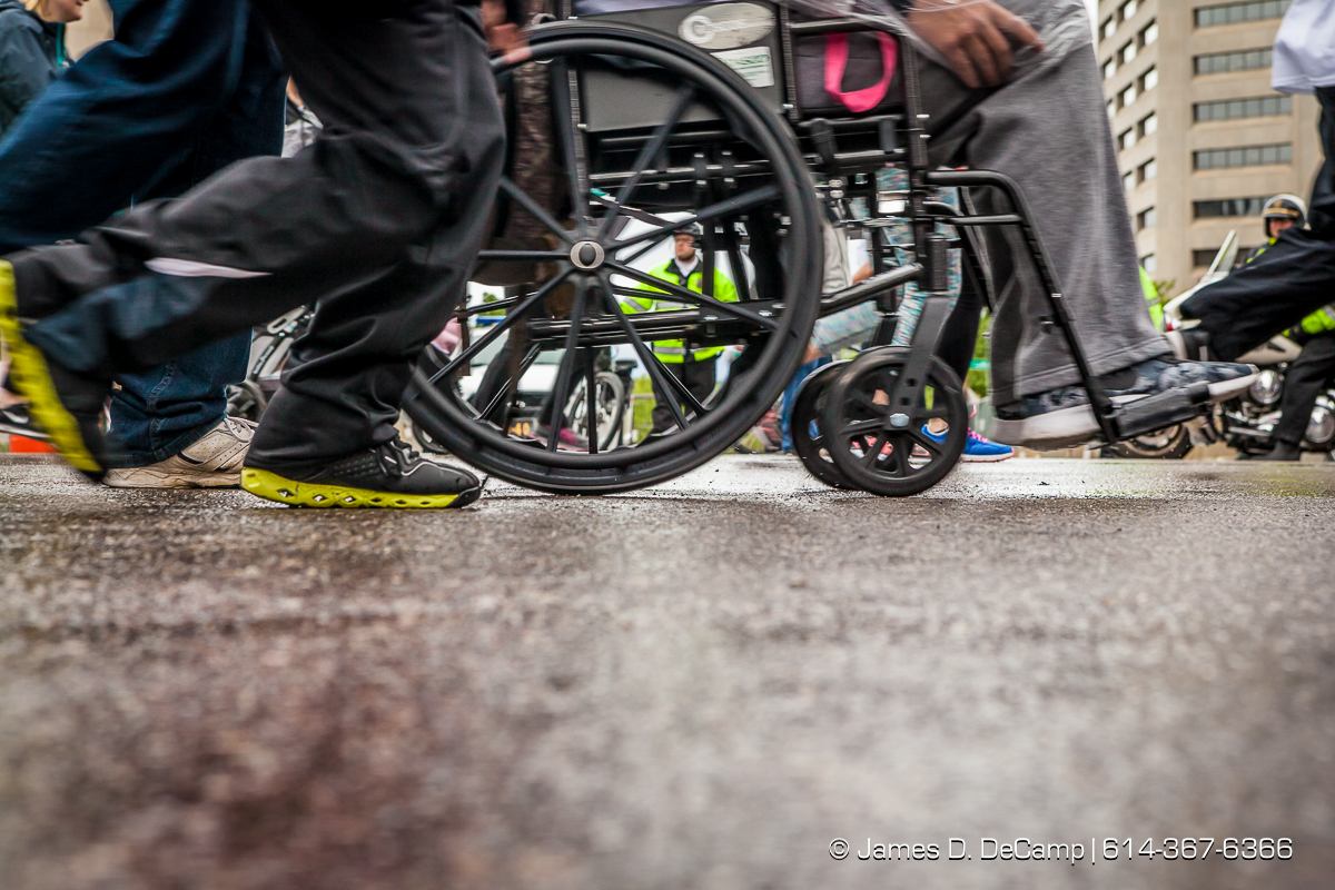 Columbus Komen Race for the Cure photographed Saturday May 14, 2016 in downtown Columbus. (© James D. DeCamp | http://www.JamesDeCamp.com | 614-367-6366) #614, #AsSeenInColumbus, #CBusRFTC, #Columbus, #ColumbusPhotographer, #JDeCampPhoto, #Ohio, #OhioPhotographer