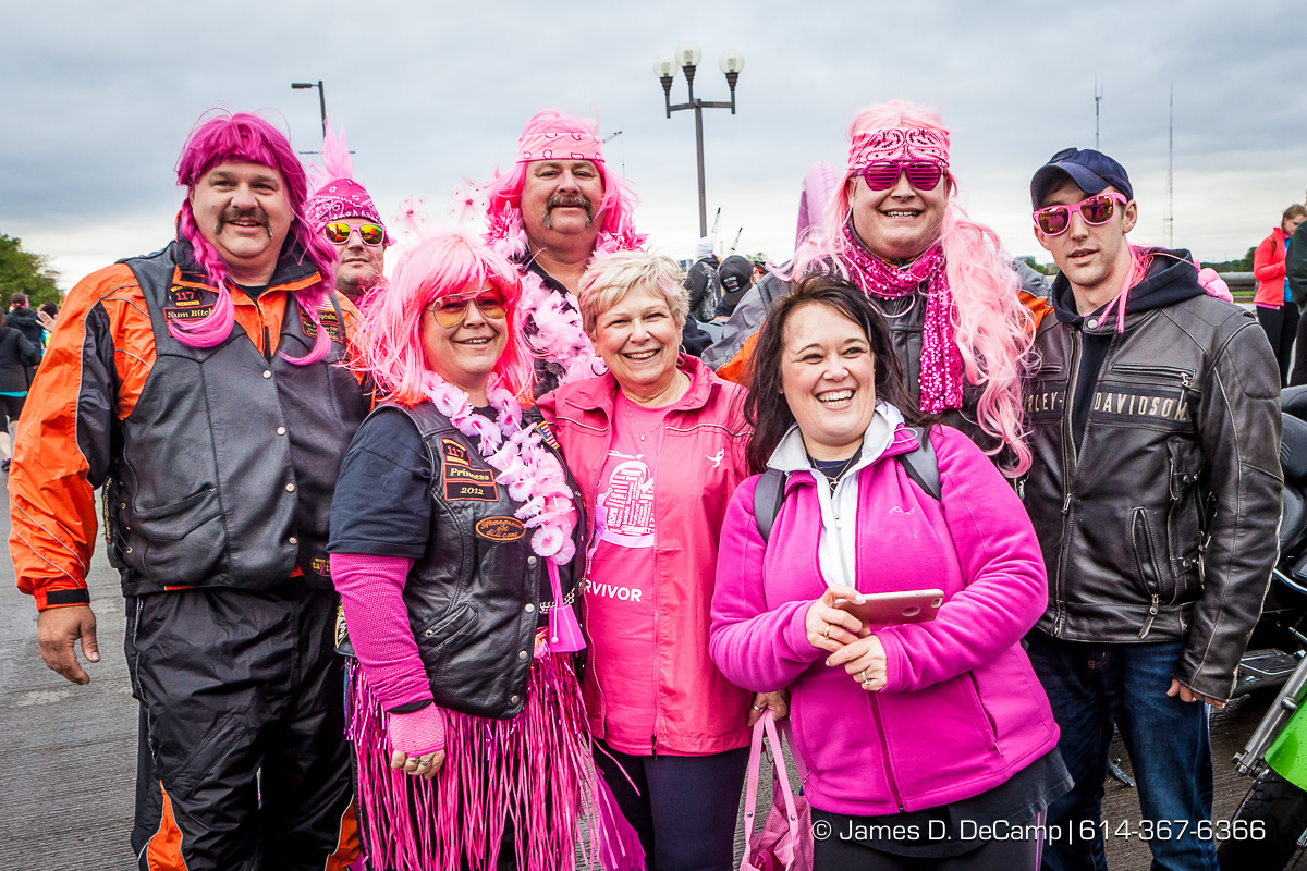 Columbus Komen Race for the Cure photographed Saturday May 14, 2016 in downtown Columbus. (© James D. DeCamp | http://www.JamesDeCamp.com | 614-367-6366) #614, #AsSeenInColumbus, #CBusRFTC, #Columbus, #ColumbusPhotographer, #JDeCampPhoto, #Ohio, #OhioPhotographer
