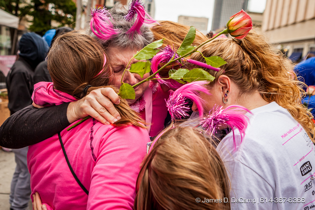 Columbus Komen Race for the Cure photographed Saturday May 14, 2016 in downtown Columbus. (© James D. DeCamp | http://www.JamesDeCamp.com | 614-367-6366) #614, #AsSeenInColumbus, #CBusRFTC, #Columbus, #ColumbusPhotographer, #JDeCampPhoto, #Ohio, #OhioPhotographer