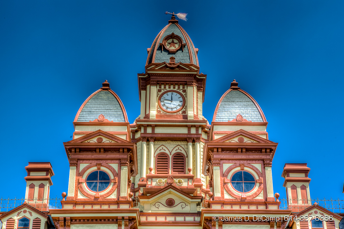 The Caldwell County Courthouse in Lockhart, Texas photographed Wednesday August 3, 2016. (© James D. DeCamp | http://www.JamesDeCamp.com | 614-367-6366)
