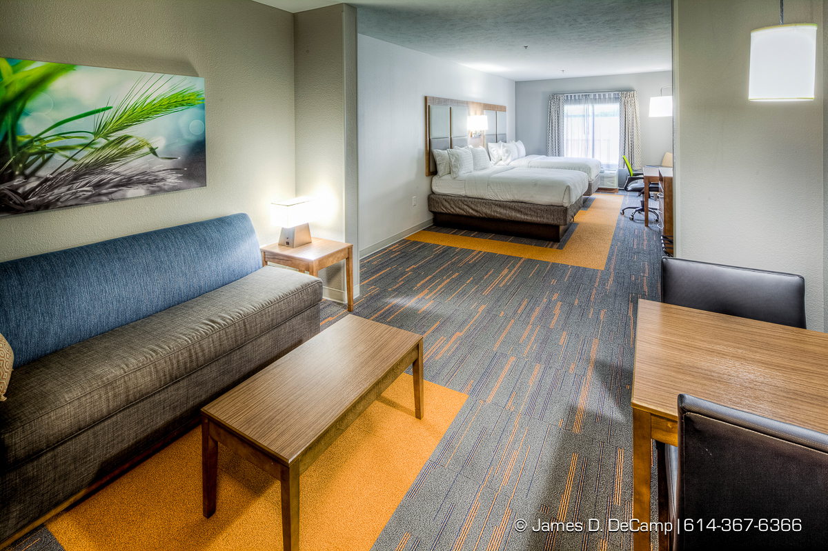 Westlake Holiday Inn & Suites photographed Tuesday July 26, 2016. (© James D. DeCamp | http://www.JamesDeCamp.com | 614-367-6366)
