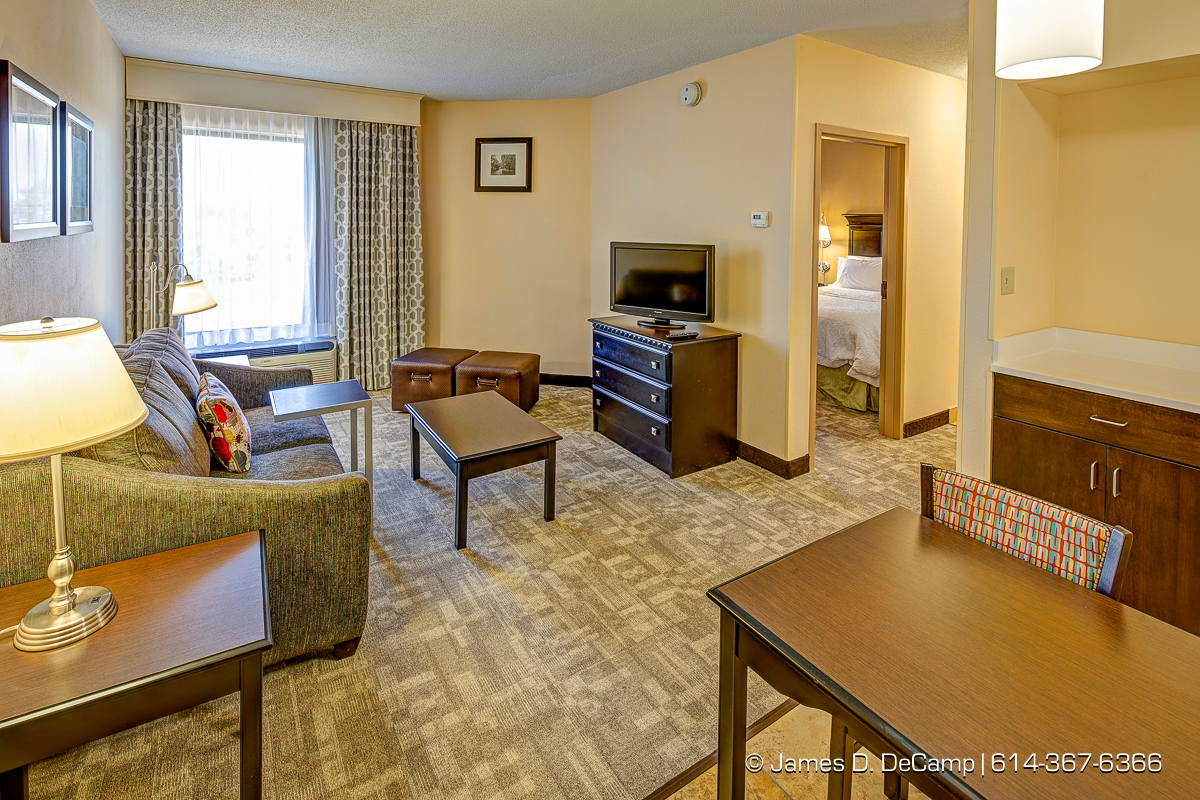 The Hampton Inn Middleburg Heights photographed Wednesday, October 19, 2016 for Alliance Hospitality. (© James D. DeCamp | http://JamesDeCamp.com | 614-367-6366)