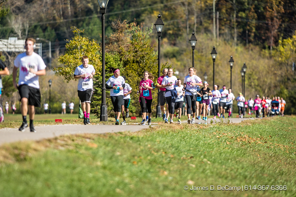 The 2nd Annual Komen Athens Race for the Cure® photographed Sunday, October 23, 2016 on the Ohio University Campus. (© James D. DeCamp | http://JamesDeCamp.com | 614-367-6366)
