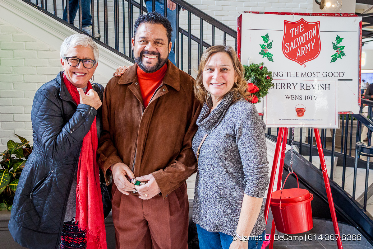 Jerry Revish manning the Salvation Army station at the Easton Town Center photographed Saturday, December 16, 2017. (© James D. DeCamp | http://JamesDeCamp.com | 614-367-6366)